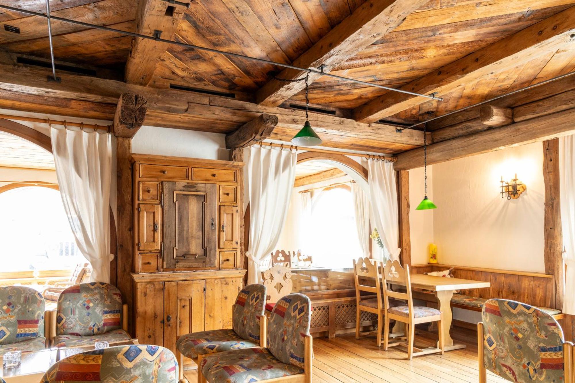 Hotel Chesa Grischa Sils Baselgia المظهر الخارجي الصورة
