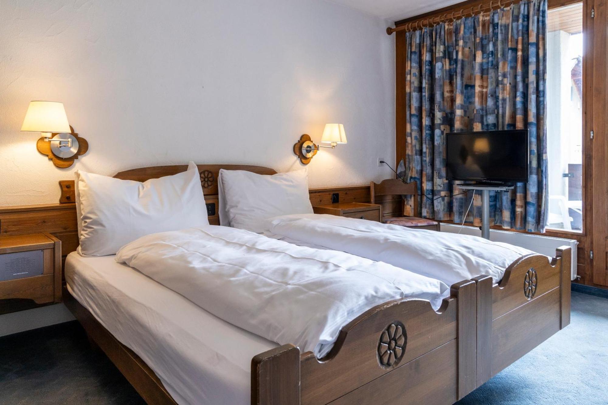 Hotel Chesa Grischa Sils Baselgia المظهر الخارجي الصورة